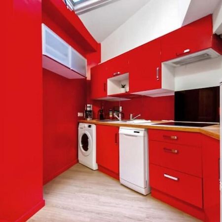 Cozy 2 Bedroom Apartment In Paris Exterior photo